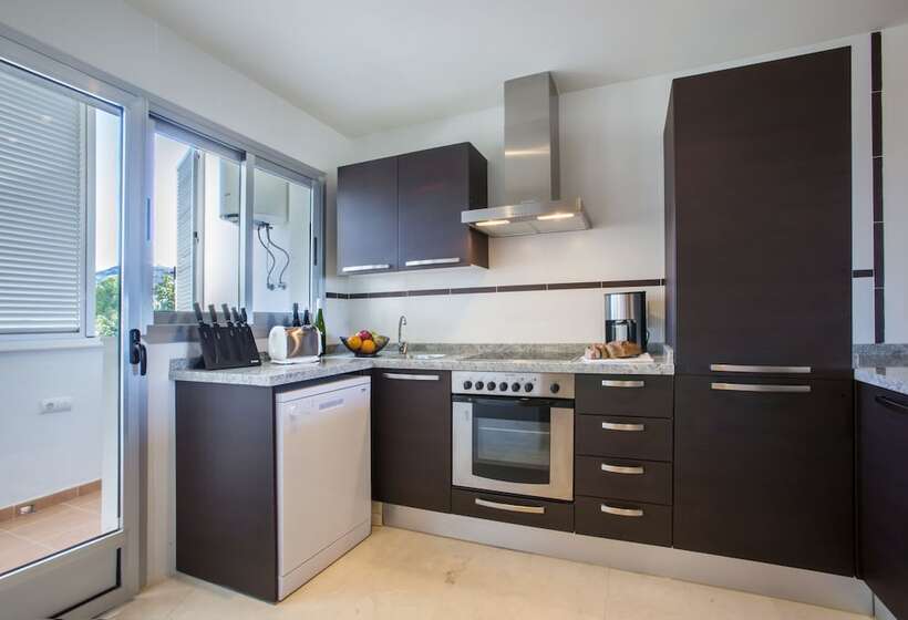 Апартаменты Deluxe 2 Спальни Вид на Море, Complejo Bellavista Residencial