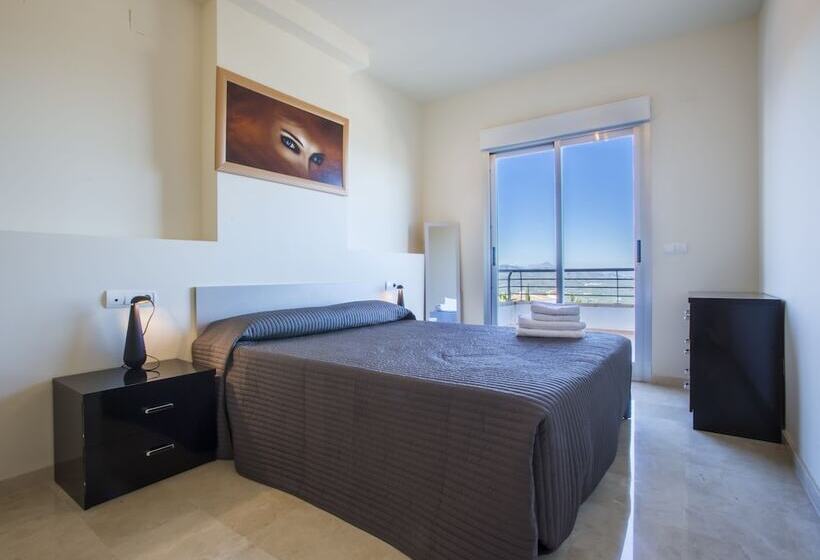 Апартаменты Deluxe 3 Спальни Вид на Море, Complejo Bellavista Residencial