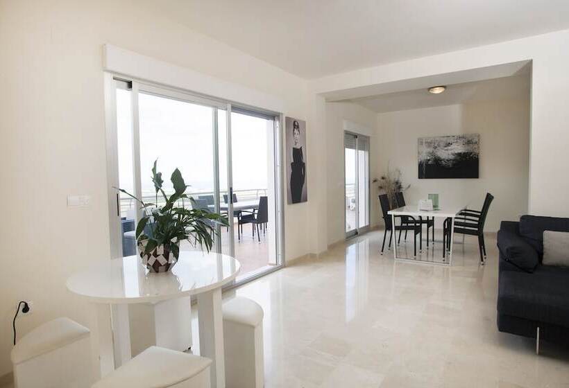 Апартаменты Deluxe 3 Спальни Вид на Море, Complejo Bellavista Residencial