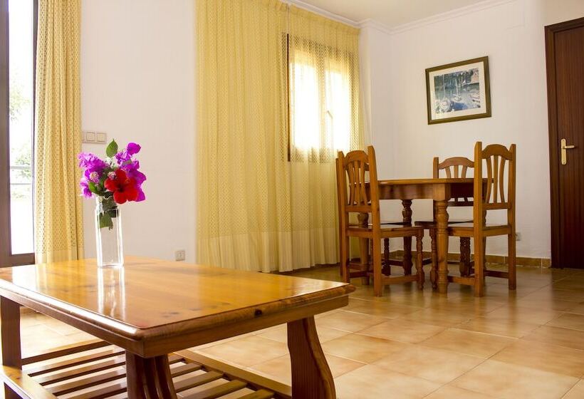 Апартаменты 3 Спальни, Complejo Bellavista Residencial