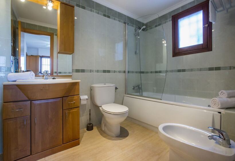 Апартаменты 3 Спальни, Complejo Bellavista Residencial
