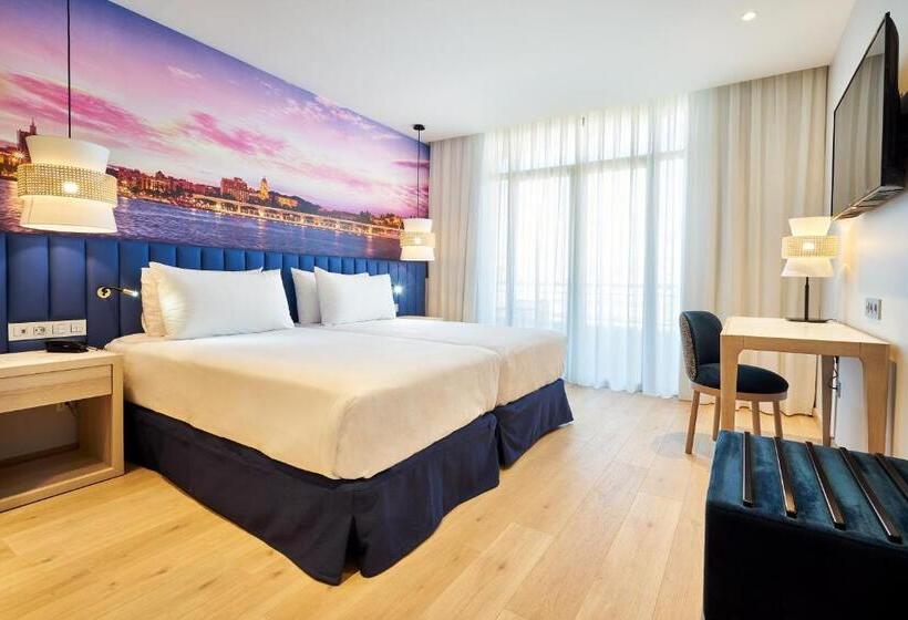 Superior Room with Terrace, Eurostars Astoria