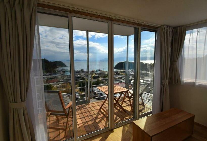 Номер Deluxe Вид на Море, My Lodge Naoshima