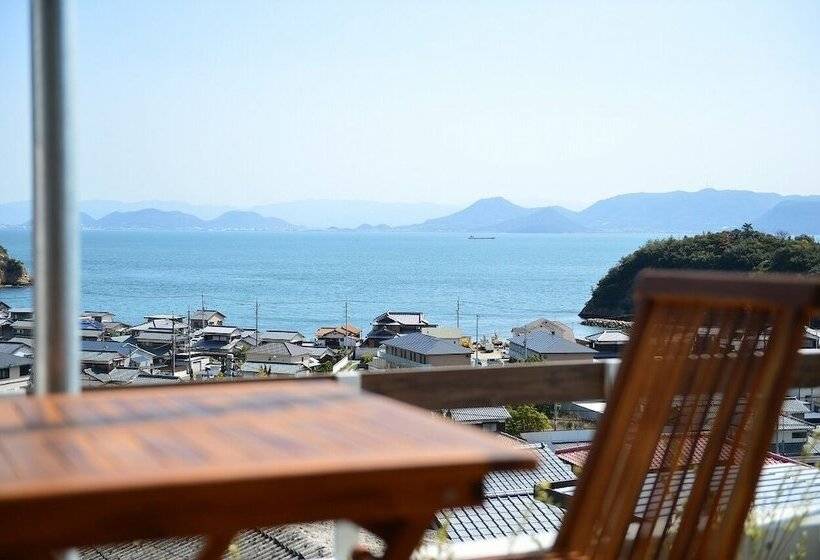 Номер Superior Вид на Море, My Lodge Naoshima