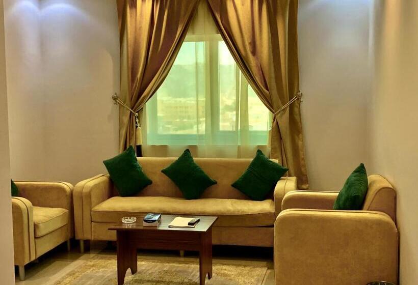 Апартаменты 1 Спальня, Olive Suites