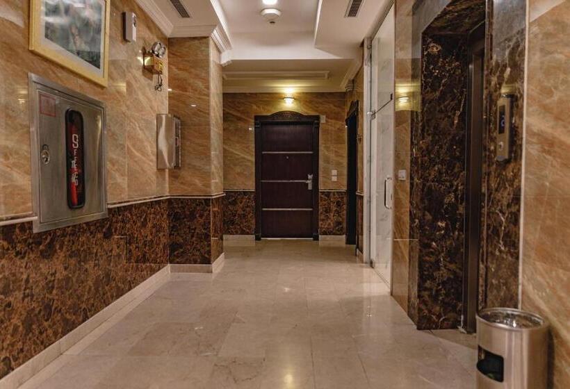 استودیوی استاندارد, Al Butat Al Mummayza