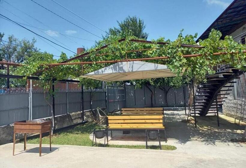 اتاق استاندارد سه نفره, Guest House Fazisi