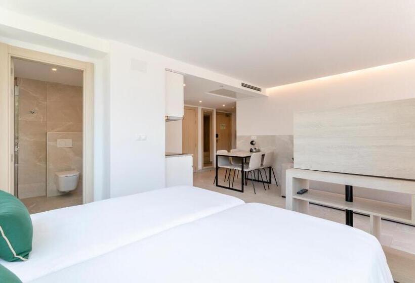 Студия Стандарт, Halley Hotel & Apartments Affiliated By Meliá