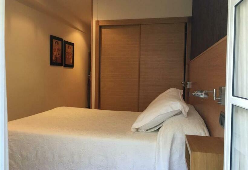 スタンダードルーム, Casa Román
