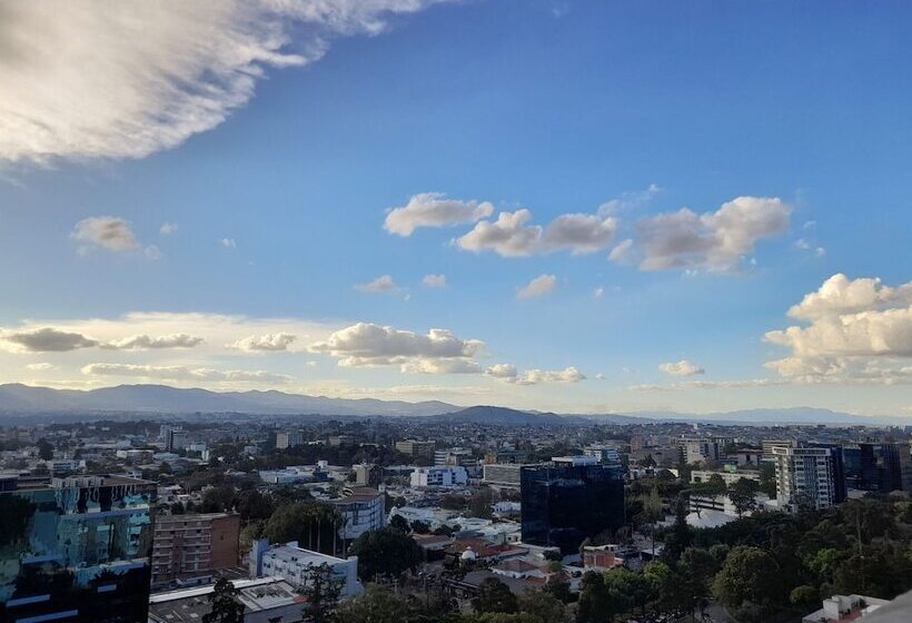 اتاق استاندارد با تخت دوبل, Holiday Inn Guatemala, An Ihg