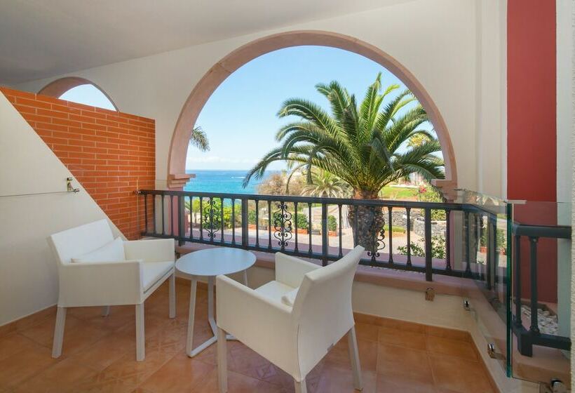 Номер Стандарт Боковой Вид на Море, Iberostar Selection Anthelia