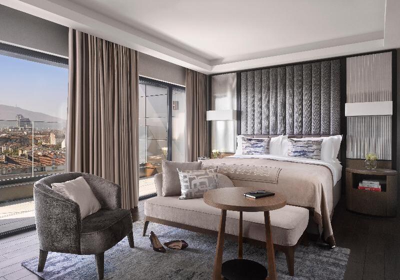 Полулюкс Кровать Кинг, Intercontinental Sofia, An Ihg