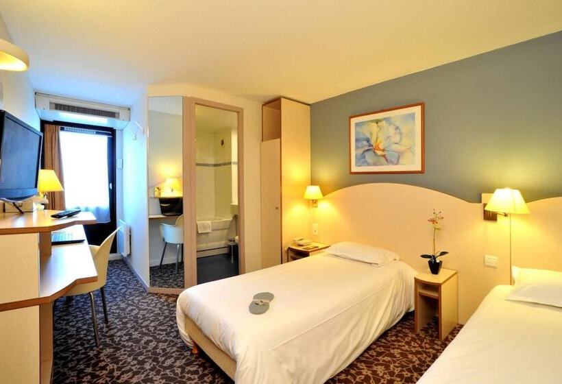 Номер Стандарт, Kyriad Annecy Cran Gevrier