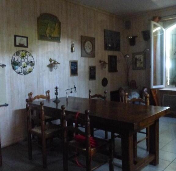Номер Стандарт, Chez D Eau