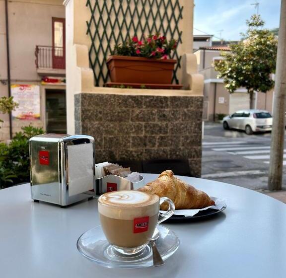 オーシャンビューデラックスルーム, Arcobaleno Tropea Centro