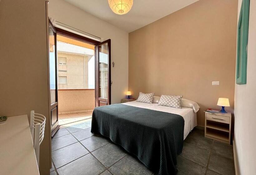 オーシャンビューエコノミールーム, Arcobaleno Tropea Centro