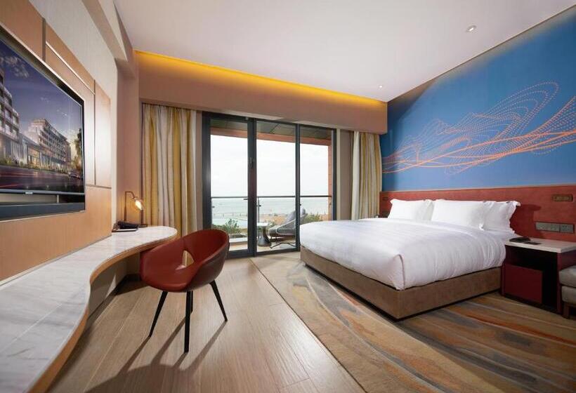 اتاق استاندارد سه نفره, Hard Rock Hotel Dalian