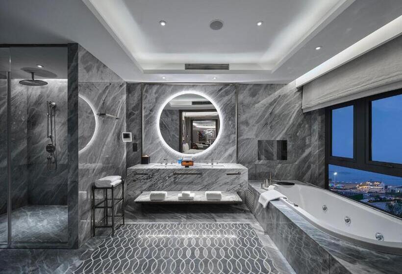 سوییت, Hard Rock Hotel Dalian