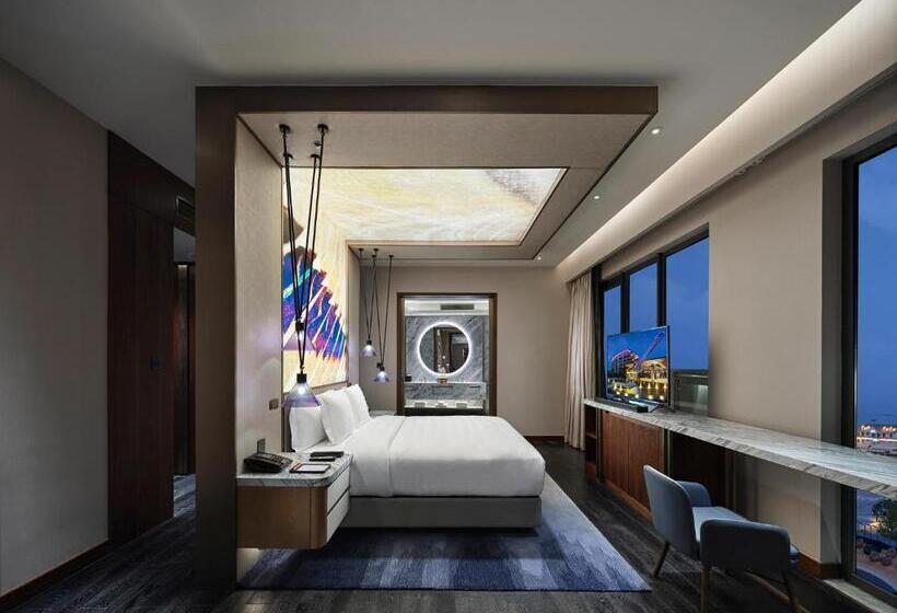 سوییت, Hard Rock Hotel Dalian