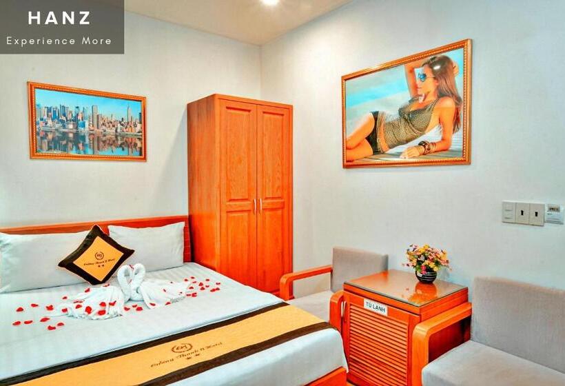 Superior Room, Hanz 839 Son Mi