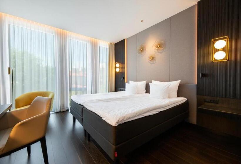 اتاق سوپریور, Movenpick Hotel Tallinn