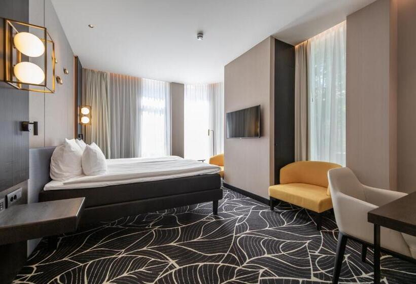 اتاق اجرایی, Movenpick Hotel Tallinn