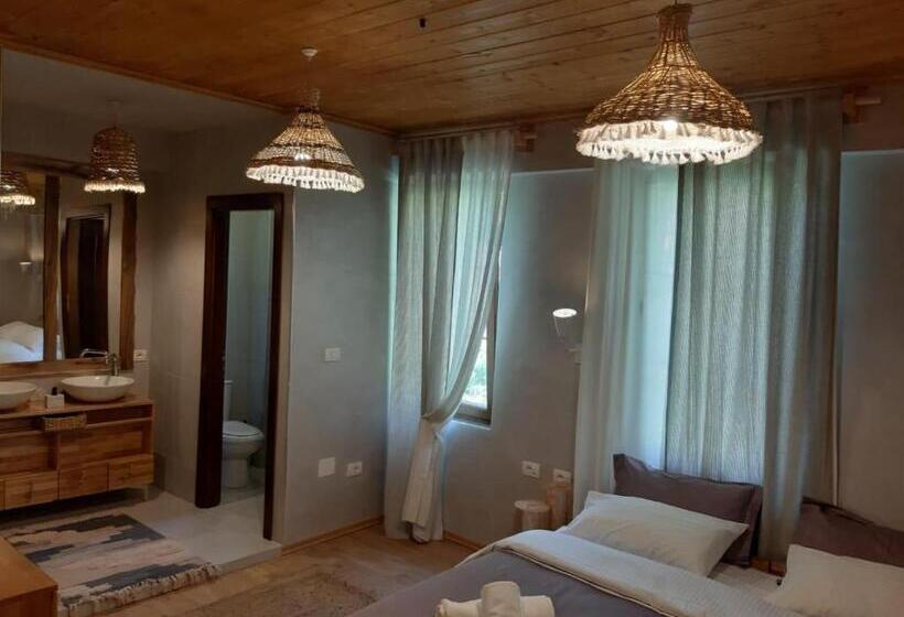 Номер Стандарт, Restaurant Alpet Theth