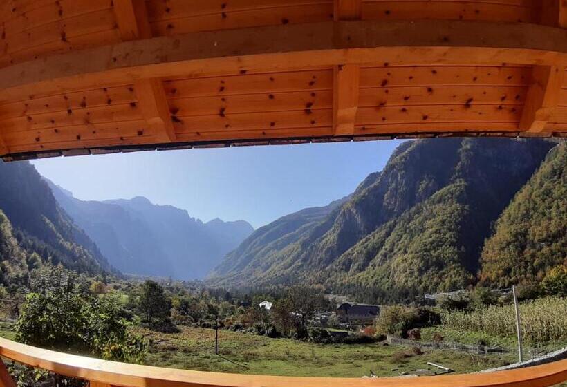 Номер Стандарт, Restaurant Alpet Theth