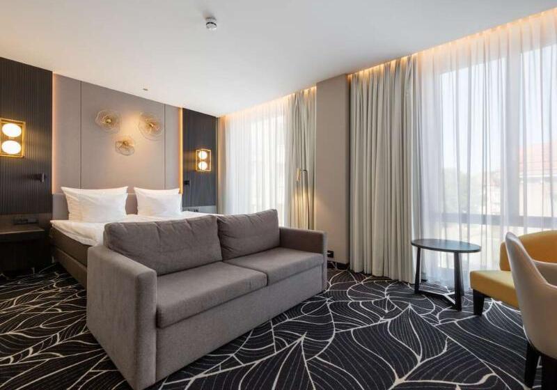 اتاق لوکس با بالکن, Movenpick Hotel Tallinn