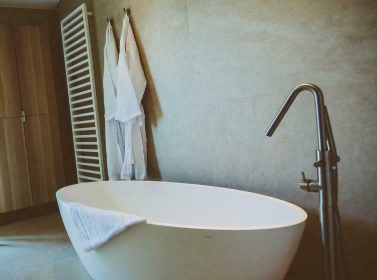 Вилла с 1 спальней и бассейном, Domaine Sainte Colombe