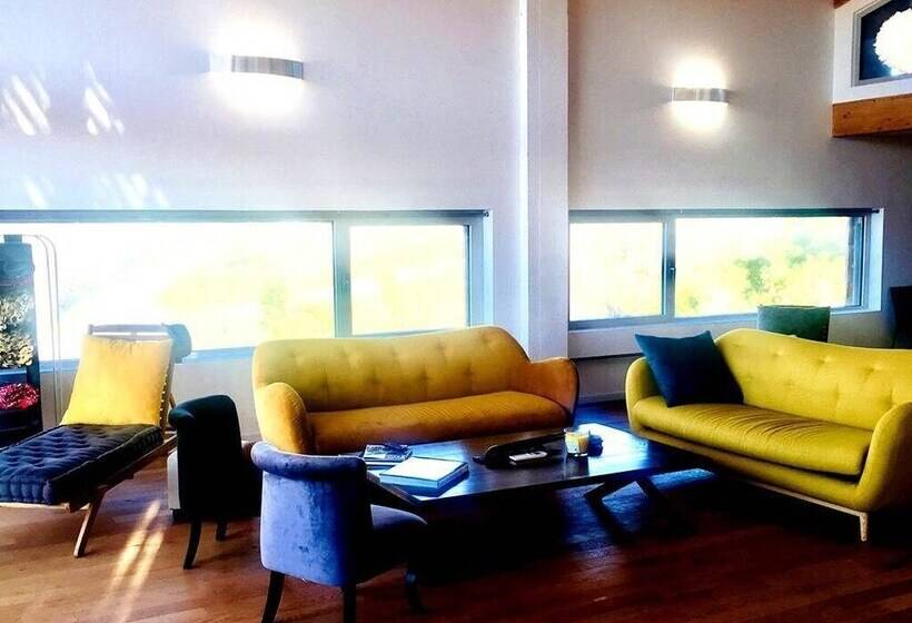 ویلای 5 خوابه, Villa Leccia Di Lorello