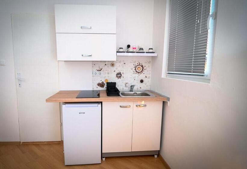 آپارتمان 2 خوابه, Apartments Seyda
