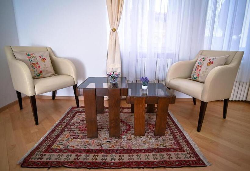 آپارتمان 2 خوابه, Apartments Seyda