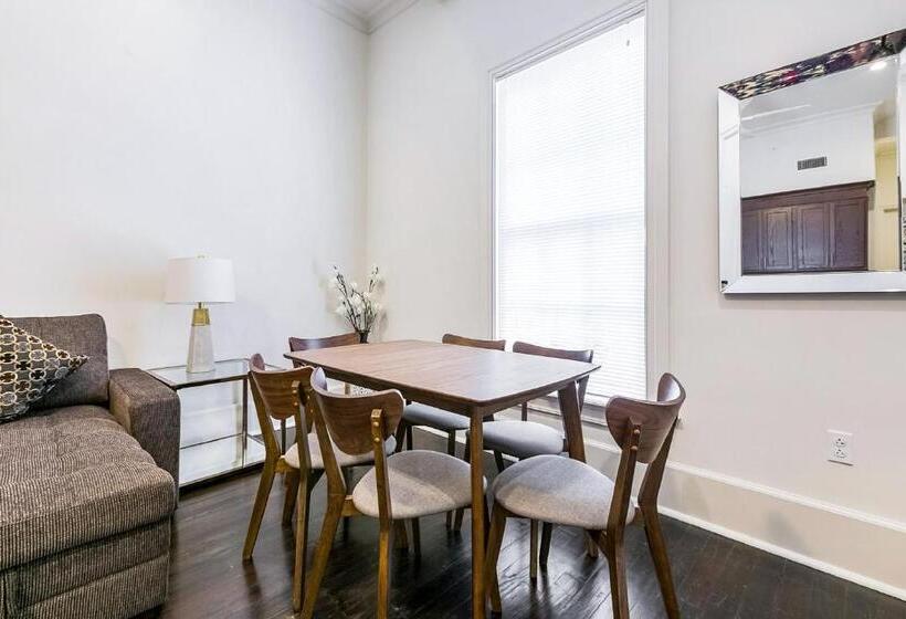 침실 1개 아파트, 1 And 2 Br Private Condos Steps Away From French Quarter
