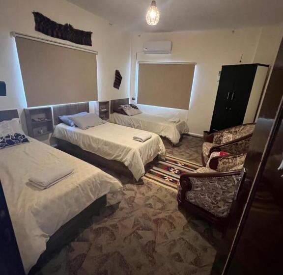 Economy Triple Room, The Old House