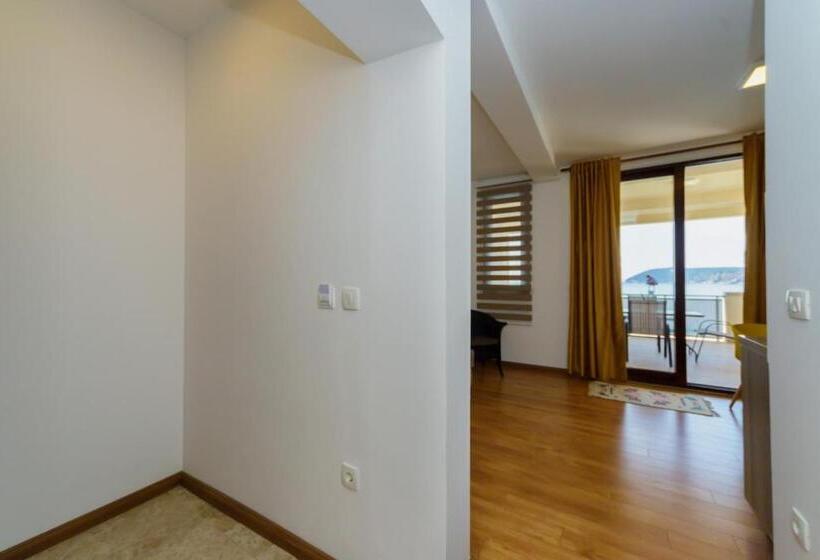 Deluxe Suite Sea View, Vila Fortuna