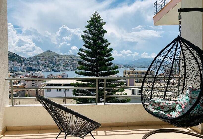 オーシャンビュースイート, Villa Saral Mar
