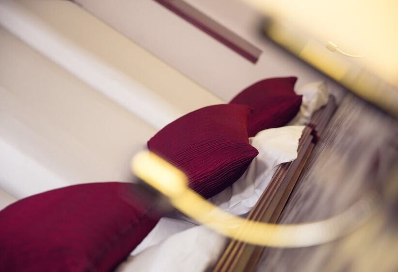 اتاق استاندارد سه نفره, Timhotel Paris Gare De Lyon