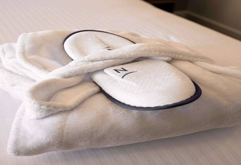 스탠다드 룸 더블 침대, Novotel Barossa Valley Resort