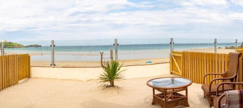 سوییت, Tolcarne Beach Colonial Restaurant And Rooms