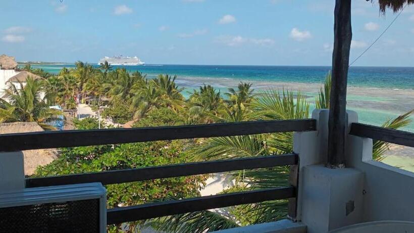 Chambre Familiale, Blue Reef Frente Al Mar