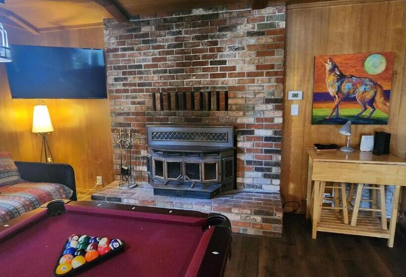 침실 3개 주택, Silver Pines Lodge