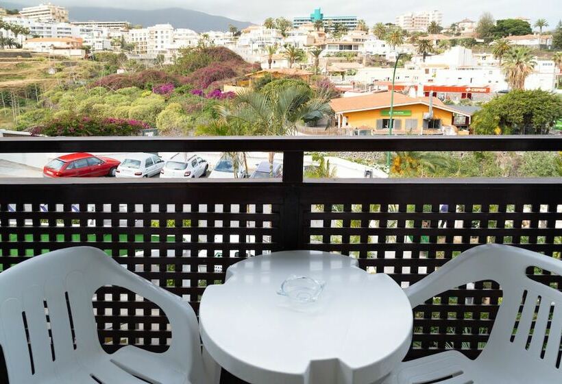 Escritório Estándar, Apartamentos Pez Azul