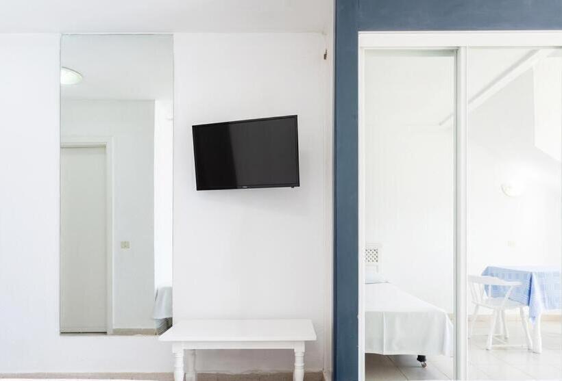 Студио Стандарт Вид на Бассейн, Apartamentos Pez Azul