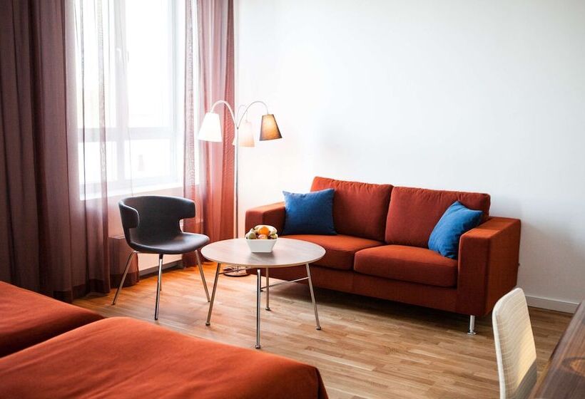 Полулюкс, Best Western Hotel River C