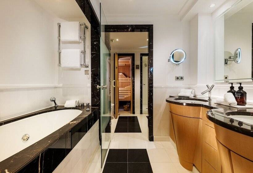 Люкс Повышенной Комфортности, Maison Messmer   Ein Mitglied Der Hommage Luxury Hotels Collection