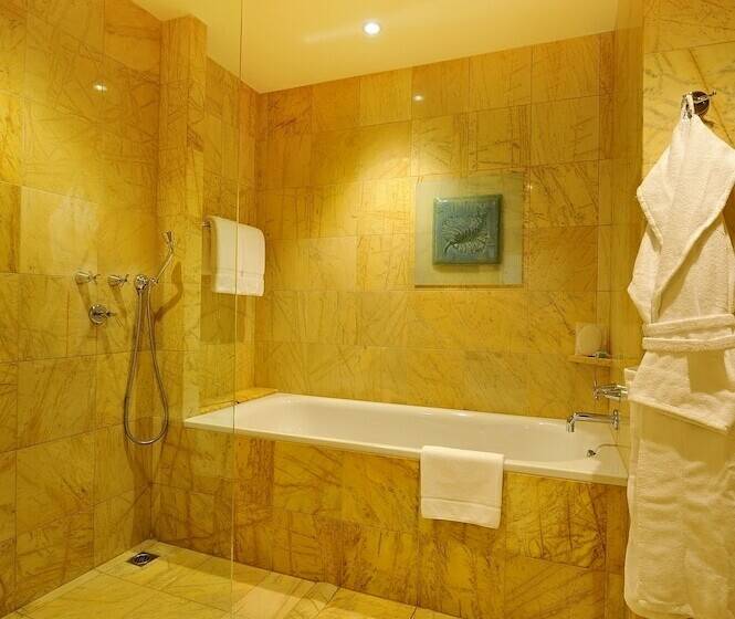 Номер Deluxe, Regent Warsaw