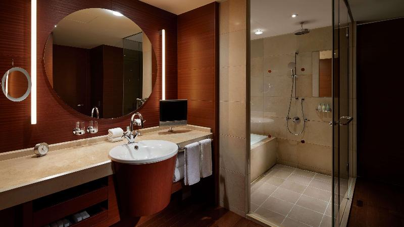 프레지덴셜 스위트, Stanford Suites