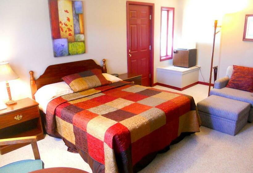 Номер Стандарт, Vinehurst Inn & Suites