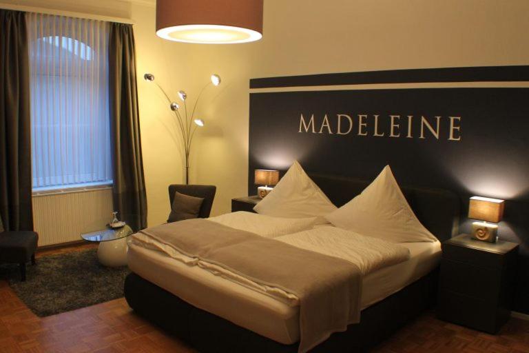 اتاق لوکس, Dinoris Boutique